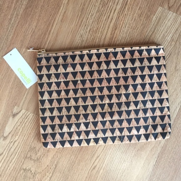 *CLOSING BOUTIQUE* - Picture 3 of 5